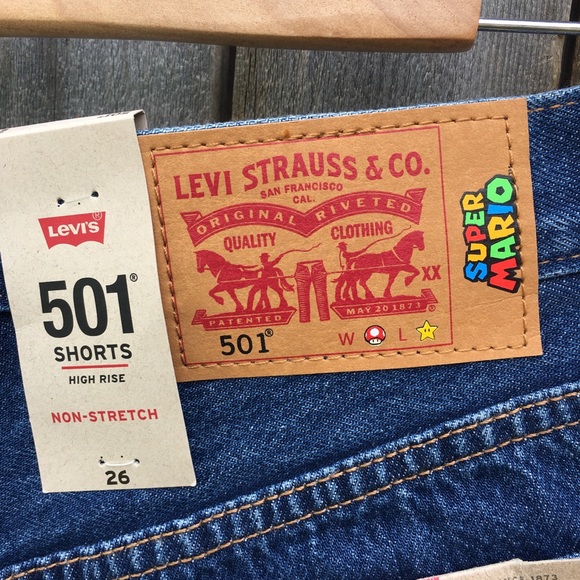 NWT Levi’s x Super Mario 501 Jean Shorts Blue 26 - Picture 10 of 15